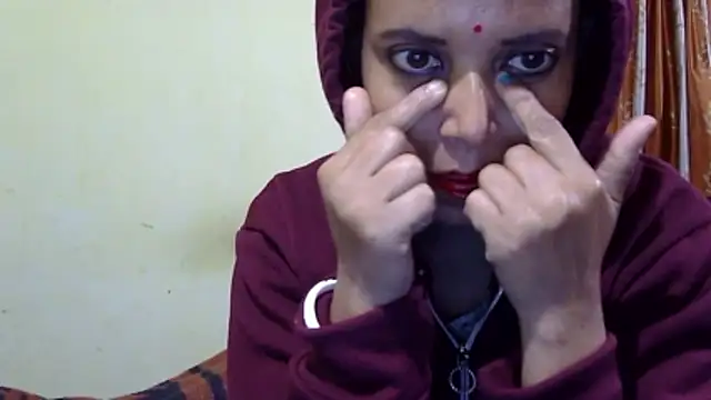 Snapshot of Pramila_Manish chatting on January 6, 2026, 12:09 pm Pramila Manish online show from January 6, 2026, 12:09 pm