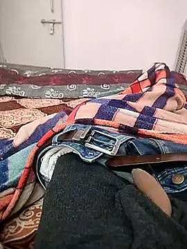 Sanjaysharmarbl online show from December 23, 2025, 10:47 am