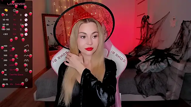 Snapshot of AdeleRoberts chatting on October 30, 2025, 2:10 am AdeleRoberts online show from October 30, 2025, 2:10 am