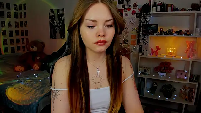 AkiraKatsu online show from February 8, 2026, 12:14 pm