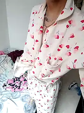 Snapshot of Alisson_420 chatting on November 10, 2025, 7:30 pm Alisson 420 online show from November 10, 2025, 7:30 pm