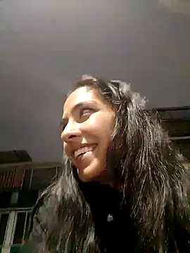 Snapshot of Alisson_420 chatting on March 15, 2025, 5:19 am Alisson 420 online show from March 15, 2025, 5:19 am