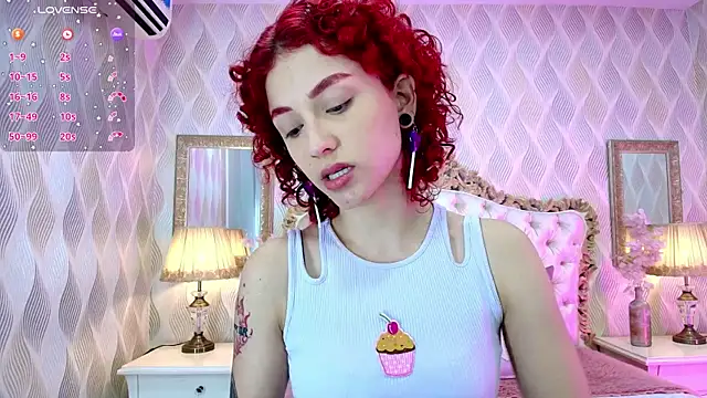 Snapshot of Ivy_Starr1 chatting on September 22, 2025, 1:50 pm Ivy Starr1 online show from September 22, 2025, 1:50 pm