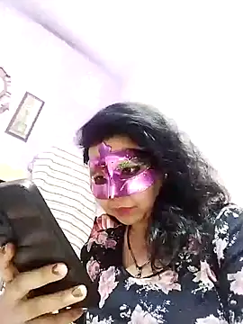 Snapshot of bobbyronak chatting on February 9, 2025, 7:09 pm bobbyronak online show from February 9, 2025, 7:09 pm