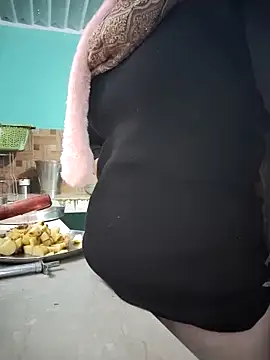 Snapshot of Kashish_SC chatting on December 17, 2025, 1:10 am Kashish SC online show from December 17, 2025, 1:10 am