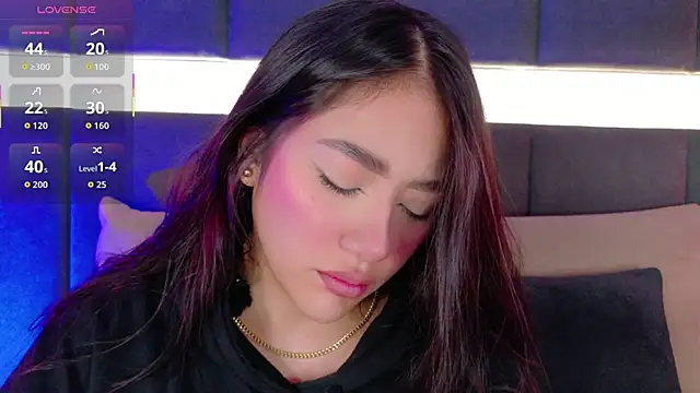 Snapshot of nicolle_pierce chatting on November 25, 2025, 3:12 pm nicolle pierce online show from November 25, 2025, 3:12 pm