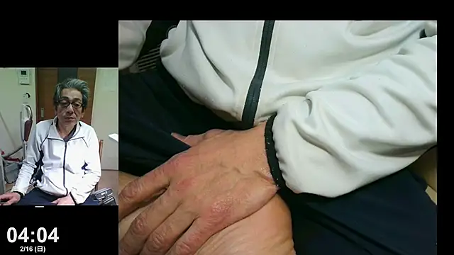 Snapshot of mama010-chan chatting on February 15, 2025, 7:06 pm mama010-chan online show from February 15, 2025, 7:06 pm