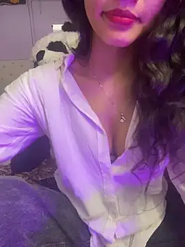 Divyaa69 online show from January 14, 2026, 2:59 am