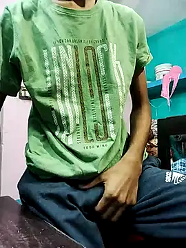 Snapshot of Afgref5335 chatting on December 21, 2025, 5:14 pm Afgref5335 online show from December 21, 2025, 5:14 pm