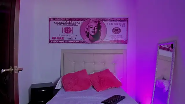 Snapshot of Sofia_agudelo chatting on March 18, 2025, 2:40 am Sofia agudelo online show from March 18, 2025, 2:40 am