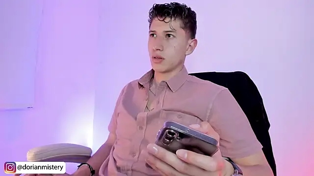 Dorianmistery2322  online show from April 10, 2026, 3:57 am