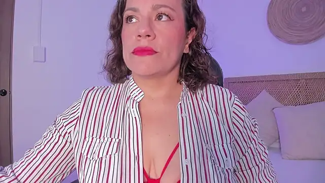 gipsela gomez online show from June 24, 2026, 7:11 pm