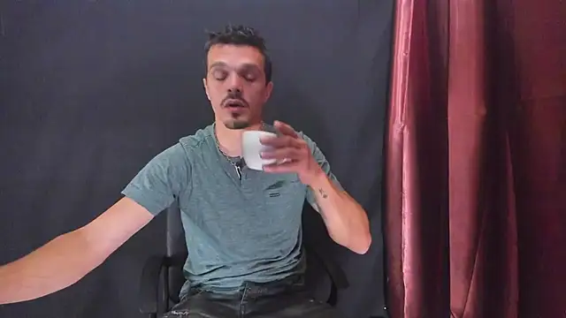 Snapshot of DonyBrown chatting on May 10, 2026, 4:16 am DonyBrown online show from May 10, 2026, 4:16 am