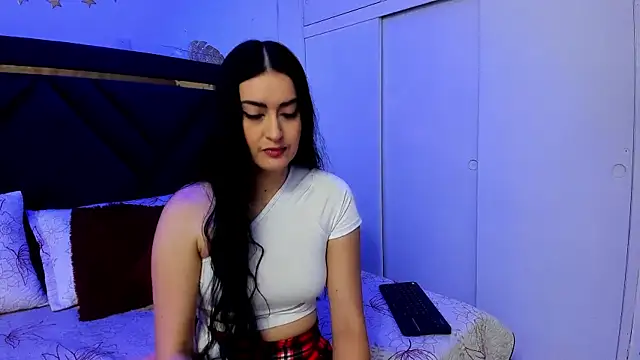 Pammela Colins online show from December 14, 2024, 4:19 pm