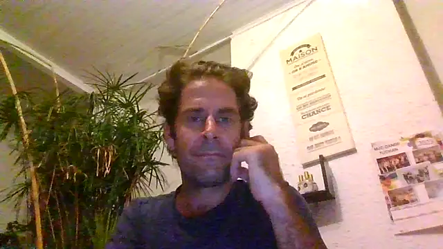 Vespa Crabo online show from September 9, 2025, 9:13 pm