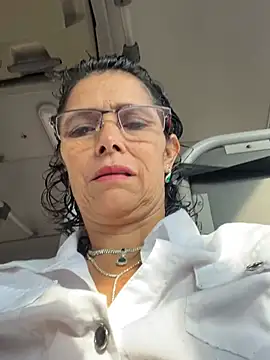 Snapshot of MireyaTorresGu chatting on May 31, 2026, 12:33 pm MireyaTorresGu online show from May 31, 2026, 12:33 pm