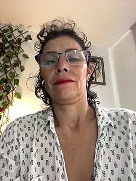 MireyaTorresGu online show from February 24, 2026, 4:19 pm