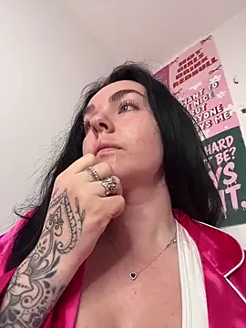 yorkshiregal online show from February 10, 2026, 5:50 am