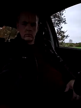 Snapshot of Hectorthyssen1 chatting on November 3, 2025, 4:21 pm Hectorthyssen1 online show from November 3, 2025, 4:21 pm