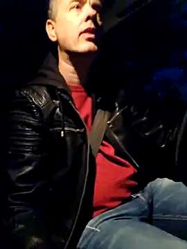 Snapshot of Hectorthyssen1 chatting on November 5, 2025, 4:43 pm Hectorthyssen1 online show from November 5, 2025, 4:43 pm