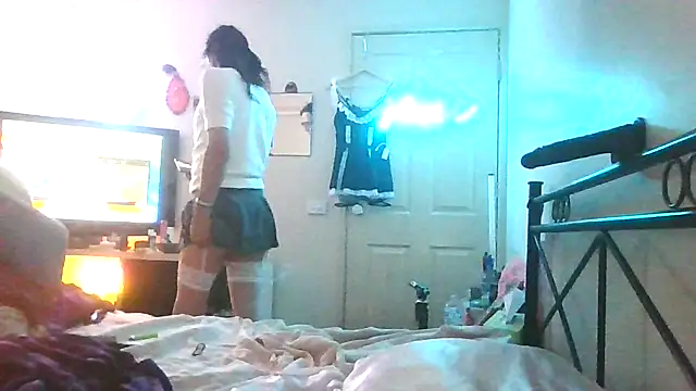 ingrid1982 online show from October 22, 2025, 3:22 pm