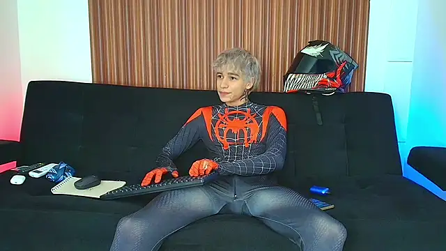 Zacktk7 online show from March 4, 2025, 11:11 pm