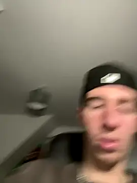 Snapshot of MikesWood21 chatting on December 2, 2024, 4:48 am MikesWood21 online show from December 2, 2024, 4:48 am