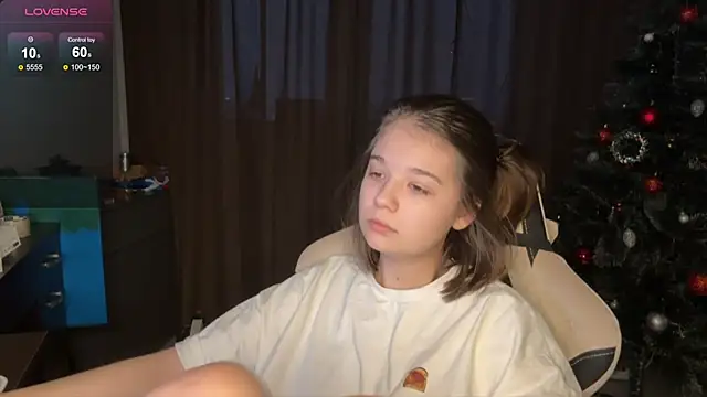 Snapshot of Leela_sun chatting on December 27, 2024, 11:50 am Leela sun online show from December 27, 2024, 11:50 am