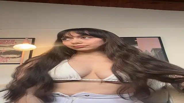 Snapshot of itsemiliasommer chatting on January 16, 2025, 6:59 pm itsemiliasommer online show from January 16, 2025, 6:59 pm