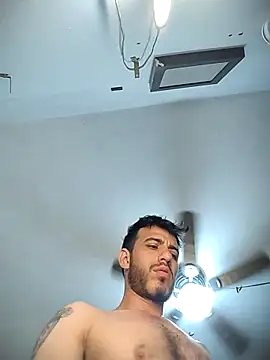 jhonyhot9292 online show from April 8, 2026, 2:51 pm