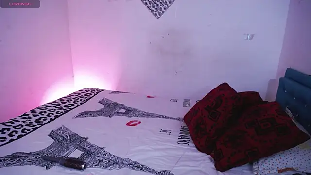 Snapshot of zarquita99 chatting on November 6, 2025, 10:19 am zarquita99 online show from November 6, 2025, 10:19 am