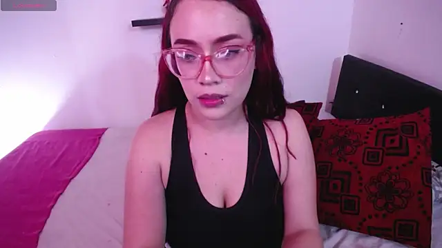 Snapshot of zarquita99 chatting on December 18, 2025, 12:49 am zarquita99 online show from December 18, 2025, 12:49 am