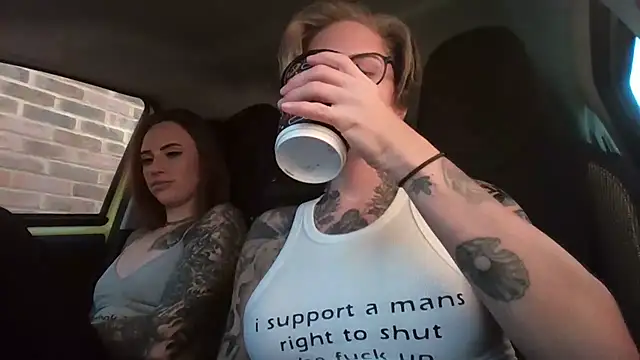 Snapshot of Alexandersonxo chatting on December 6, 2024, 11:27 am Alexandersonxo online show from December 6, 2024, 11:27 am