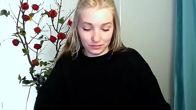 Queen ofLove online show from April 28, 2026, 1:15 pm
