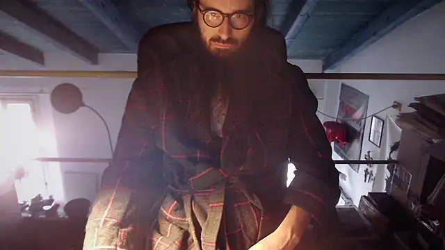 contemptumundi888 online show from March 13, 2025, 7:31 am