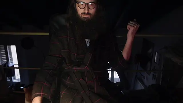 contemptumundi888 online show from March 10, 2025, 4:46 pm