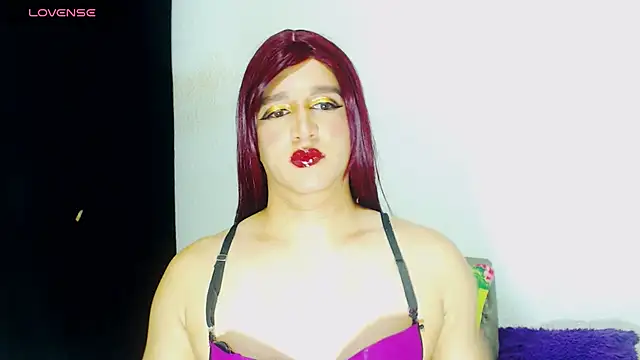Snapshot of alexandrasexy32 chatting on June 20, 2026, 5:12 am alexandrasexy32 online show from June 20, 2026, 5:12 am