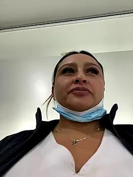 Keittly  online show from September 14, 2025, 1:55 pm