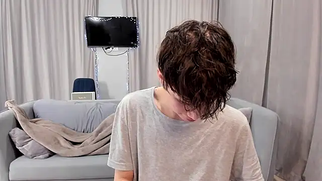 Snapshot of Im_Shine_Guy chatting on January 2, 2025, 8:13 pm Im Shine Guy online show from January 2, 2025, 8:13 pm