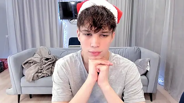 Snapshot of Im_Shine_Guy chatting on December 30, 2024, 8:58 pm Im Shine Guy online show from December 30, 2024, 8:58 pm