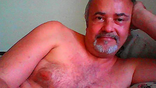 Snapshot of GayPourToi chatting on October 18, 2025, 3:58 pm GayPourToi online show from October 18, 2025, 3:58 pm