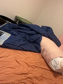 Alexkapriii3 online show from February 12, 2026, 7:30 am