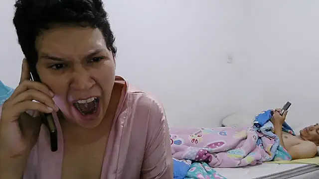 luxandracon23 online show from February 24, 2026, 1:23 pm