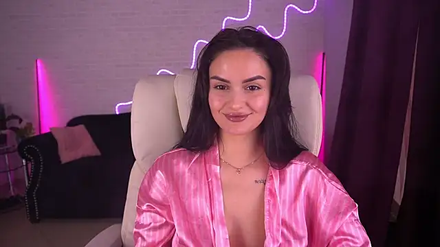 MilashaLovely online show from November 5, 2025, 2:20 pm