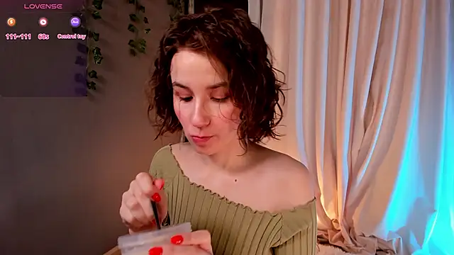 Snapshot of mind_game chatting on February 7, 2025, 5:41 am mind game online show from February 7, 2025, 5:41 am