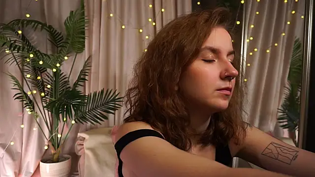 Snapshot of mind_game chatting on October 12, 2025, 5:53 am mind game online show from October 12, 2025, 5:53 am