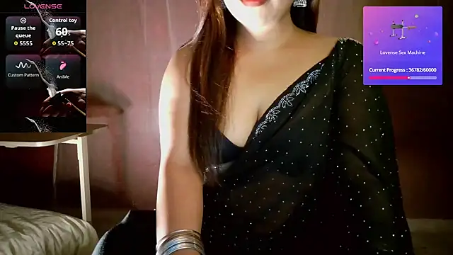 deslisexpriya online show from May 21, 2026, 2:25 pm