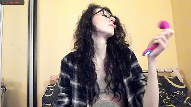 Baby Jewel online show from March 12, 2026, 11:14 am