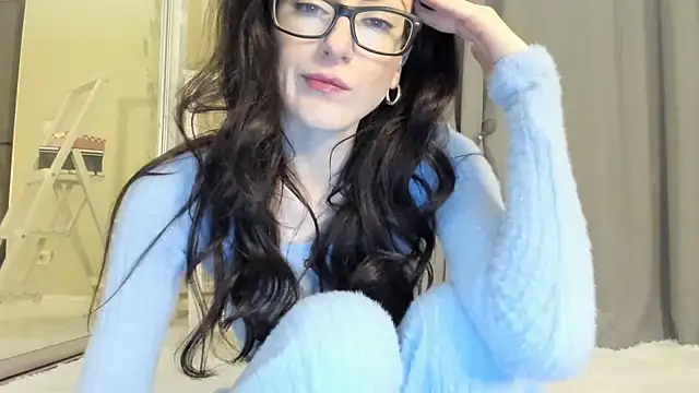 Baby Jewel online show from October 26, 2025, 11:10 am