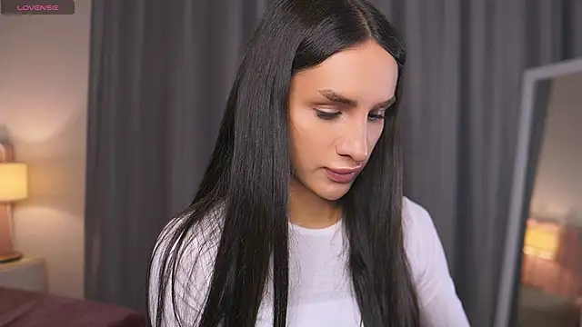 Snapshot of Kim_Oberlin_ chatting on November 5, 2025, 11:13 am Kim Oberlin online show from November 5, 2025, 11:13 am